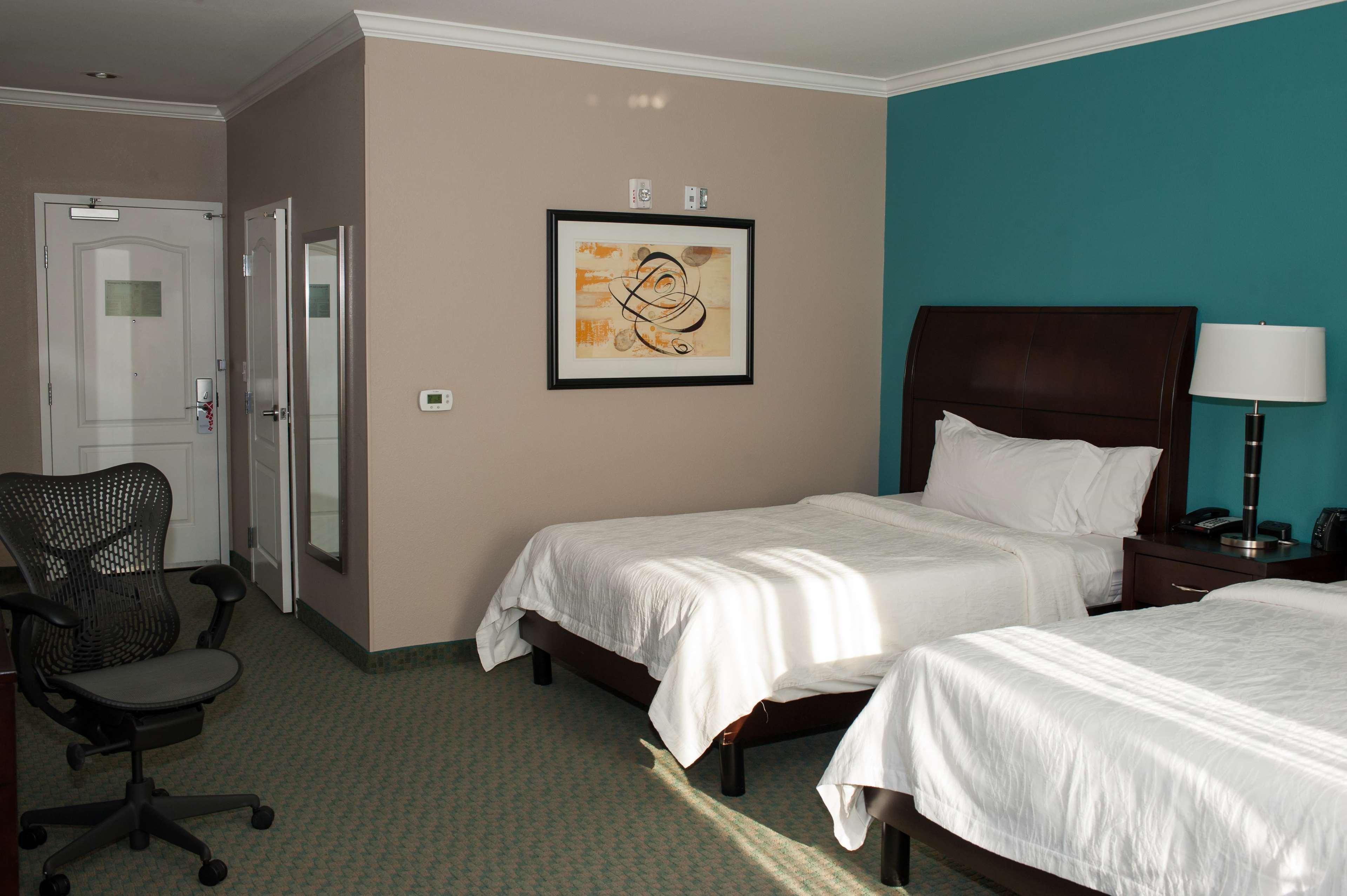 Hilton Garden Inn Тайлер Экстерьер фото