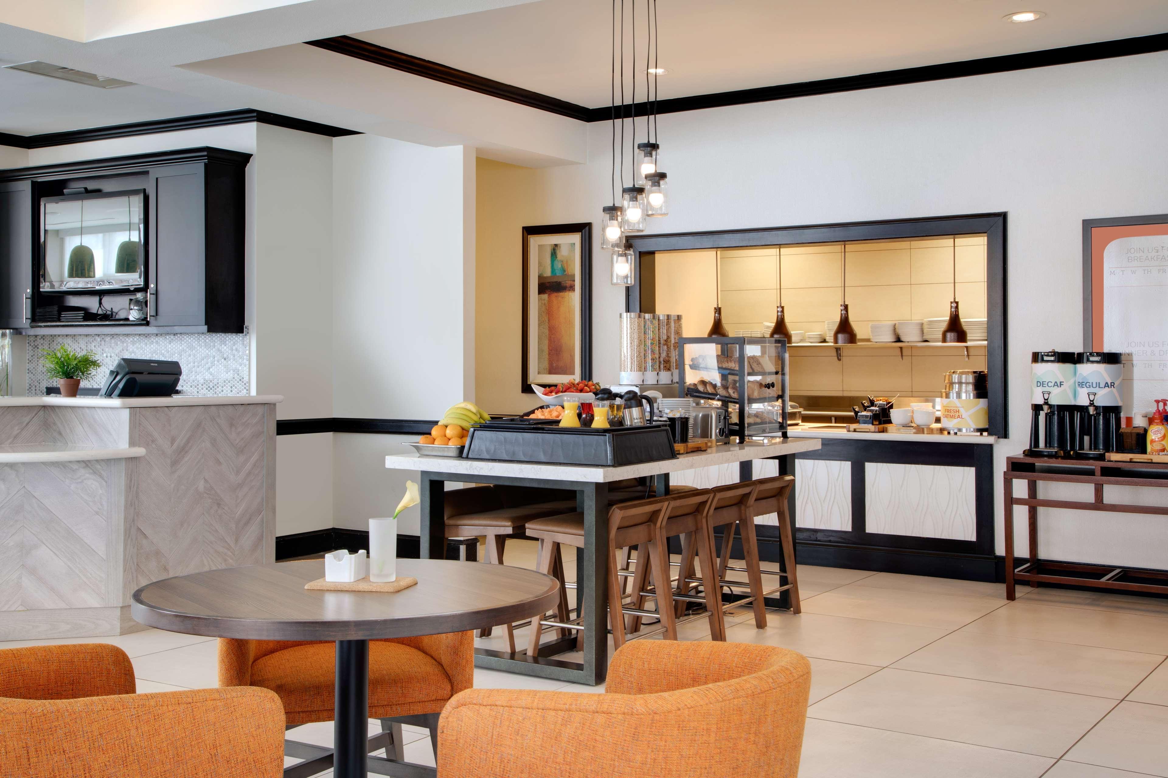 Hilton Garden Inn Тайлер Экстерьер фото