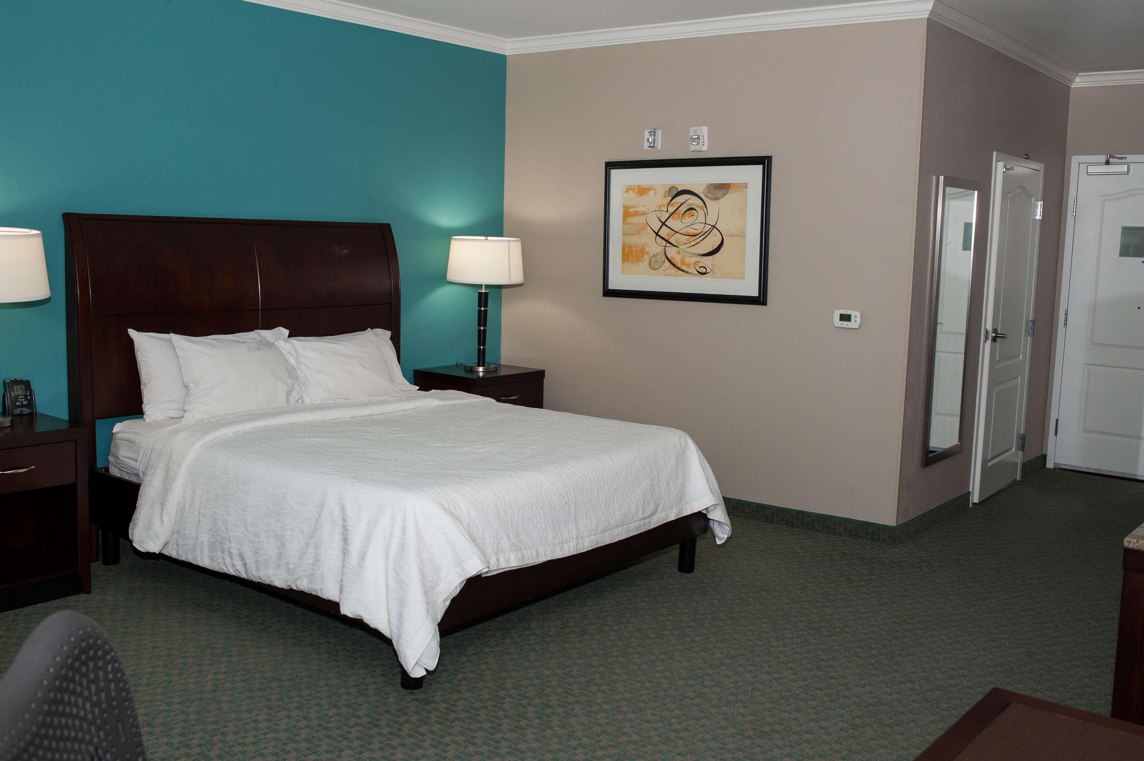 Hilton Garden Inn Тайлер Экстерьер фото